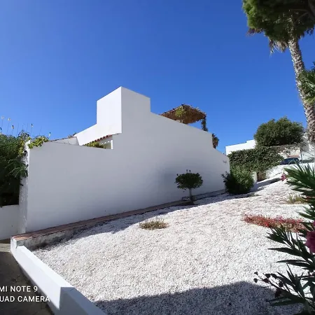 Holiday home Casa En Loma Sancti Petri A 900 M De La Playa De La Barrosa *